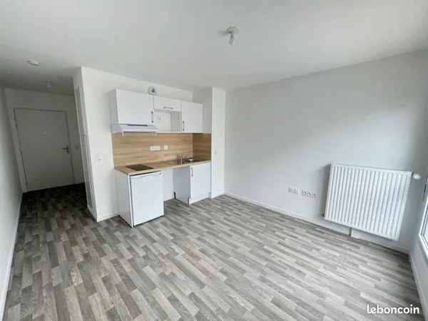 Studio 1 pièce 21 m² 