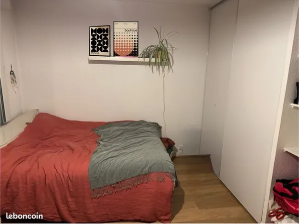 STUDIO MEUBLÉ 20m2 - CENTRE VILLE - COURTE DURÉE POSSIBLE 