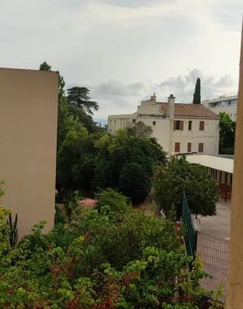 Appartement 4 pièces 76 m² 