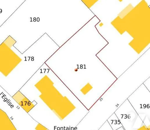 Terrain 830 m² 