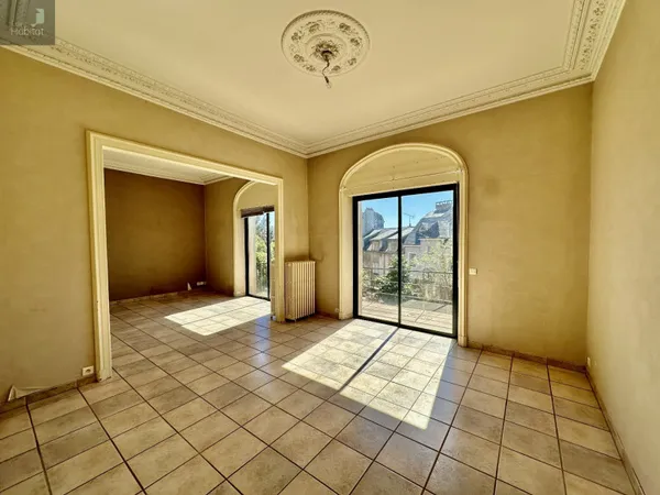 Appartement 5 pièces 129 m² 