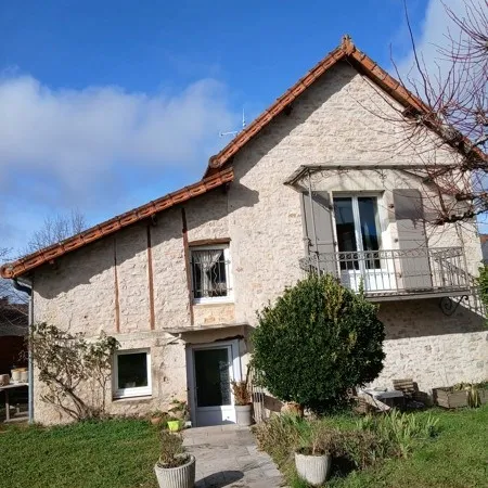 Maison de bourg 4 pièces 94 m² 