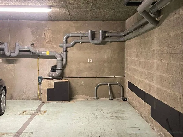 Parking 10 m² 