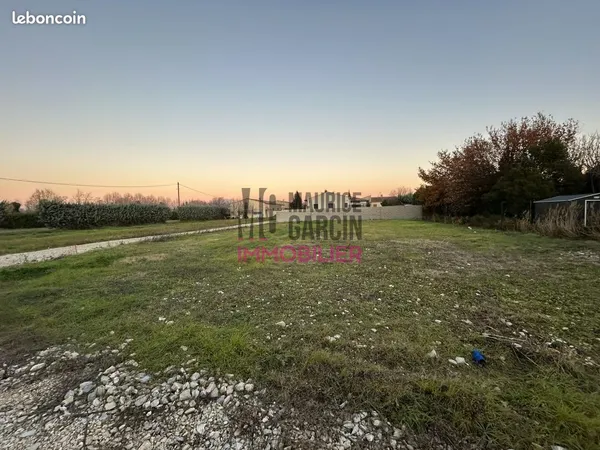 Terrain 470 m² Monteux 