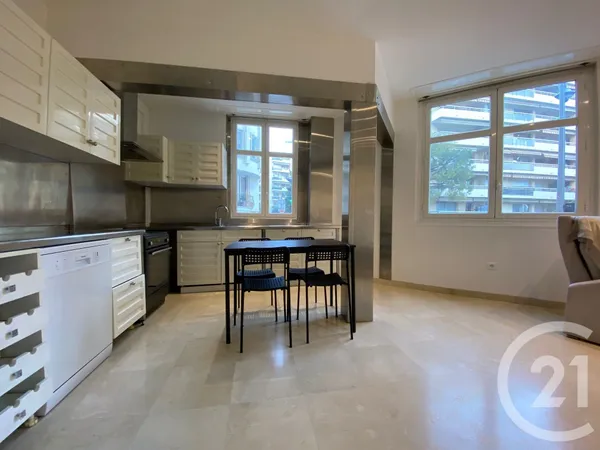 Appartement 3 pièces 59 m² 