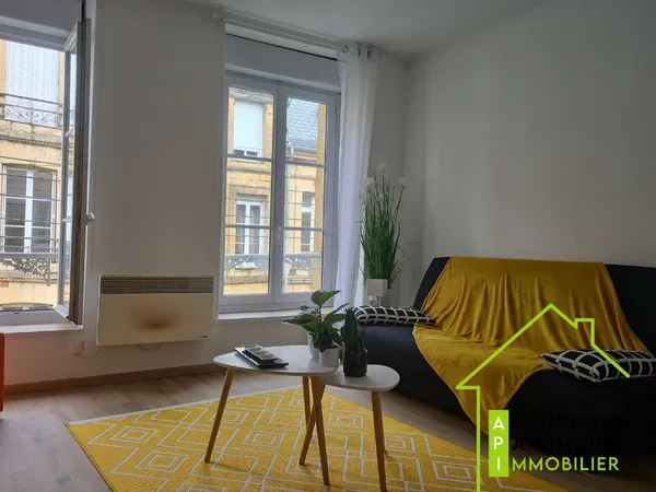 Studio 1 pièce 26 m² 