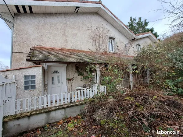 Propriété 7 pièces 110 m² 