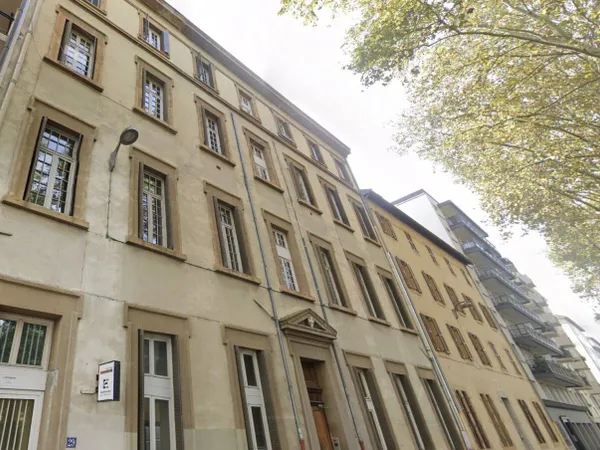 Appartement 4 pièces 83 m² 