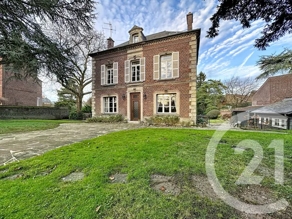 Maison 8 pièces 224 m² 