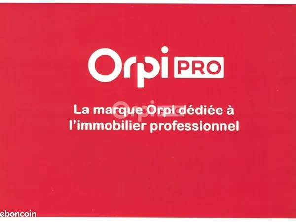 Bureau 121 m² 