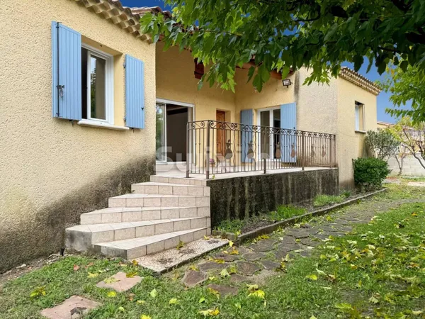 Maison de plain-pied 4 pièces 120 m² 