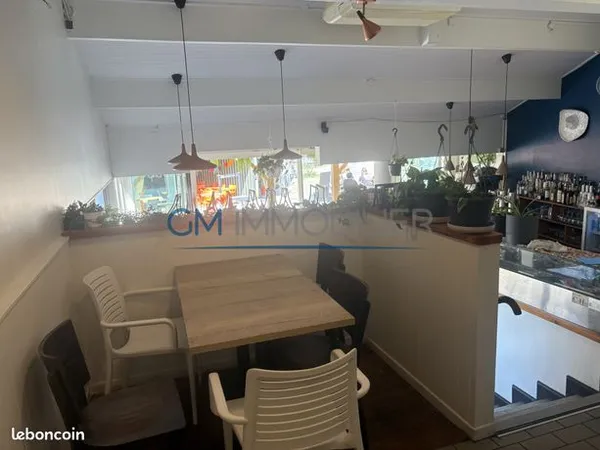 Local commercial 100 m² 