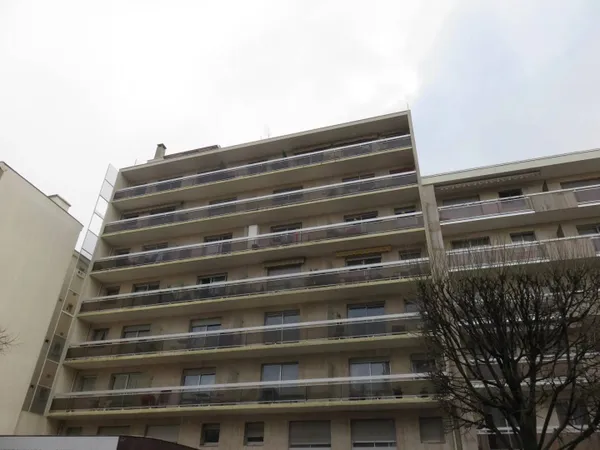 Studio 1 pièce 24 m² 
