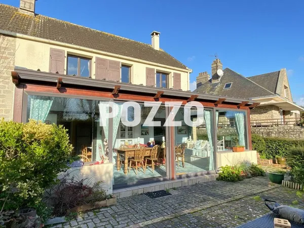Maison de plain-pied 7 pièces 120 m² 