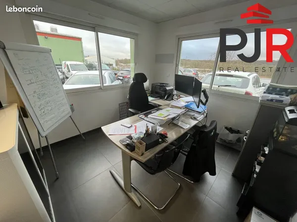 Bureaux 207 m² Ludres 