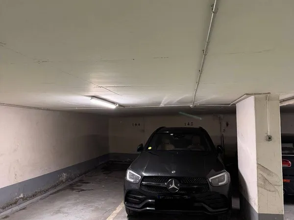 Parking 19 m² 