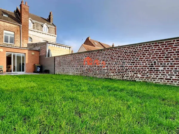 Maison 5 pièces 144 m² 