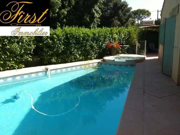 Villa 5 pièces 161 m² 