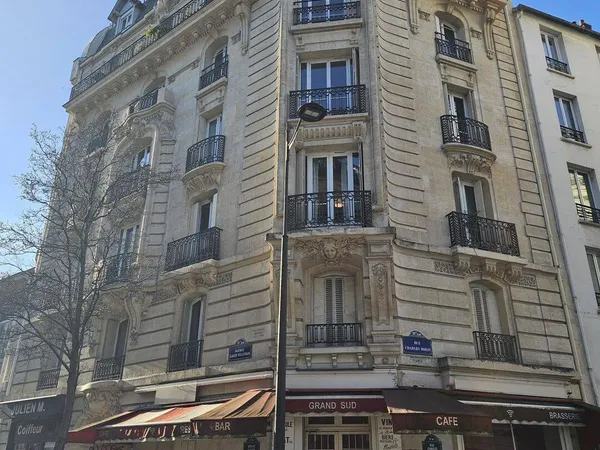 Appartement 2 pièces 76 m² 