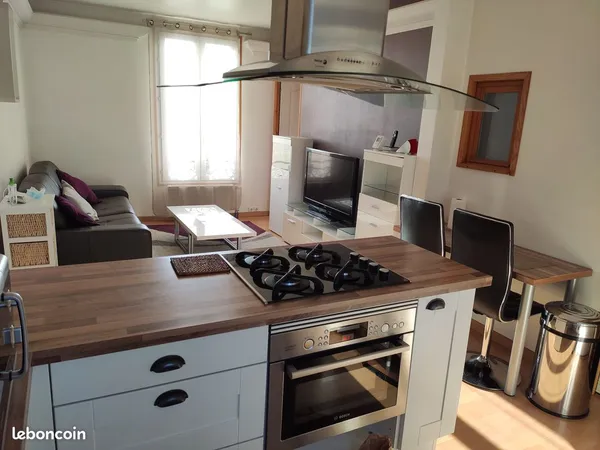 Appartement meublé 3 pièces (F3) Neuilly Plaisance 