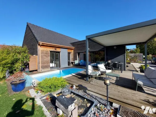 Maison 6 pièces 141 m² 