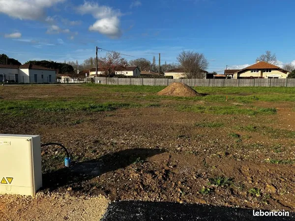 Terrain 629 m² Saint Sylvestre Sur Lot 