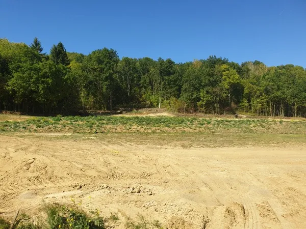 Terrain 150 m² 