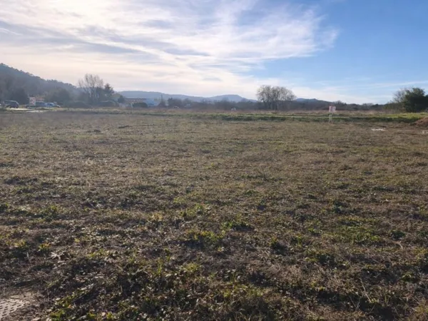 Terrain 474 m² 