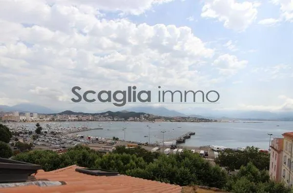 Appartement 3 pièces 107 m² 