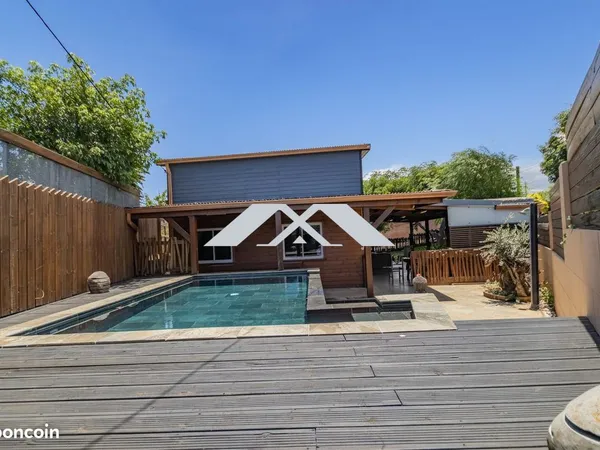 Villa 4 pièces 104 m² 