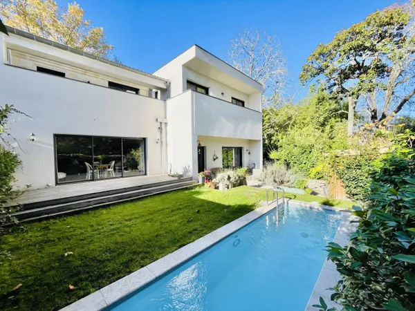 Maison 5 pièces 139 m² 
