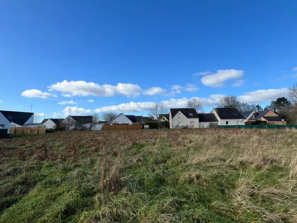Terrains constructibles entre 321 m² et 524 m² 