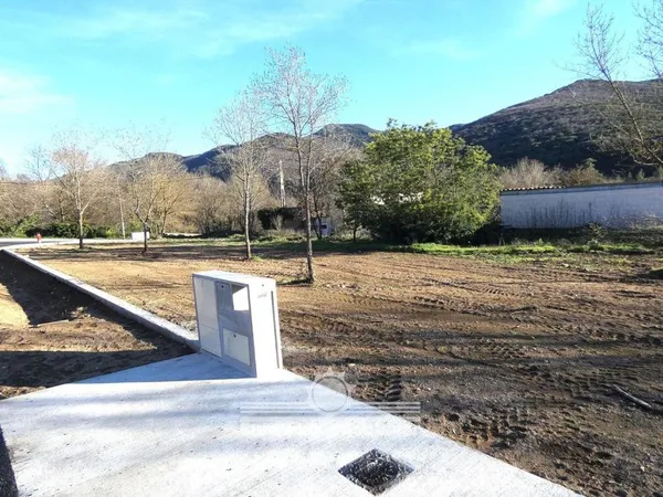 Terrain en individuel 714 m² 
