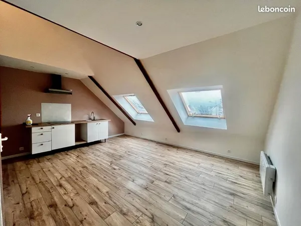 Grand T2 centre ville Nevez 