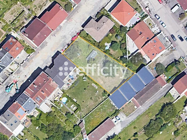 Terrain 548 m² 