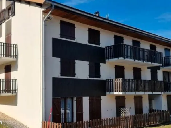 Appartement T2 en rez de chaussée à vendre aux Rousses 