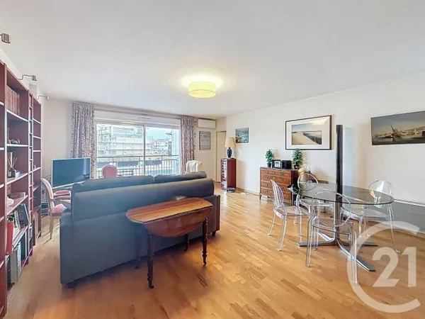 Appartement 3 pièces 83 m² 