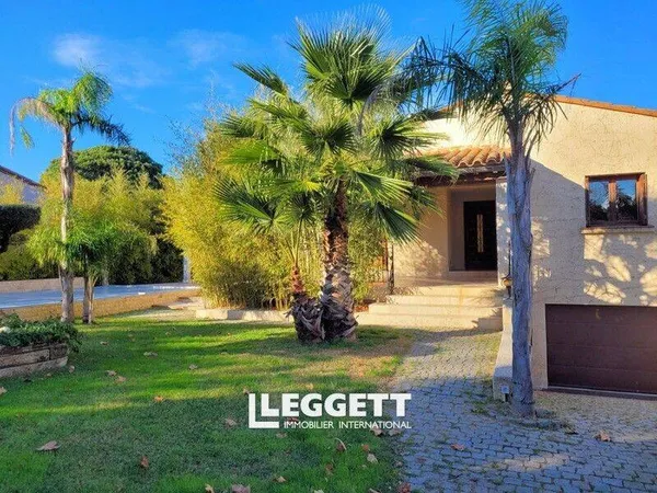 Maison de plain-pied 4 pièces 140 m² 