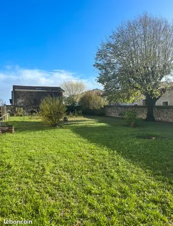 Terrain 636 m² 