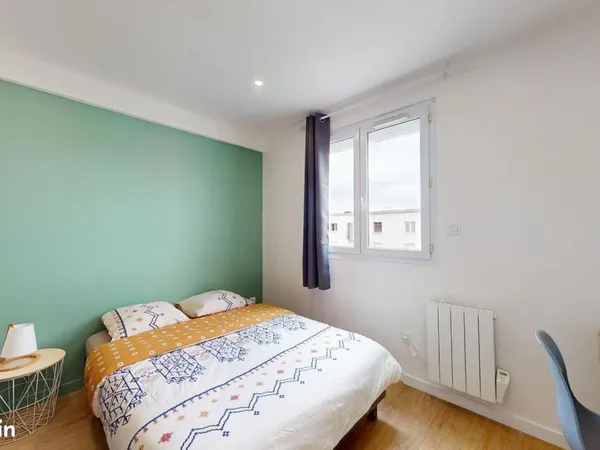 Chambre 5 pièces 69 m² 