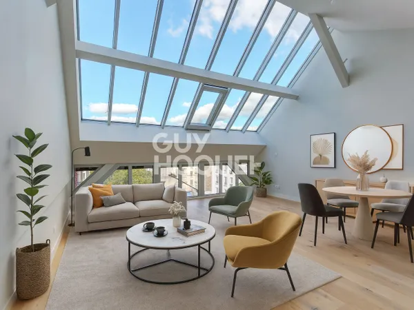 PARIS XVI, TROCADERO, LOFT 
