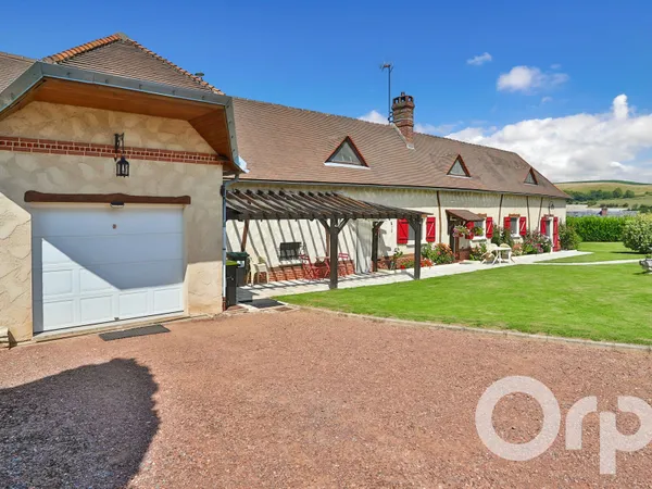 Maison 6 pièces 145 m² 