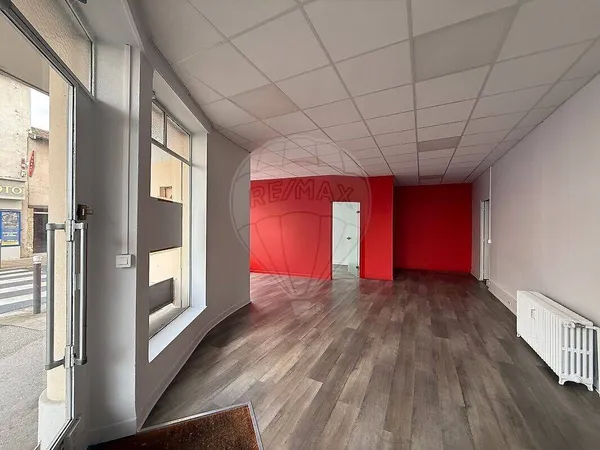 Local 79 m² 