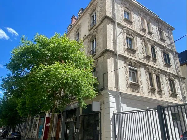 Deux appartements réunissables - 133 m² - Charme de l'ancien - 