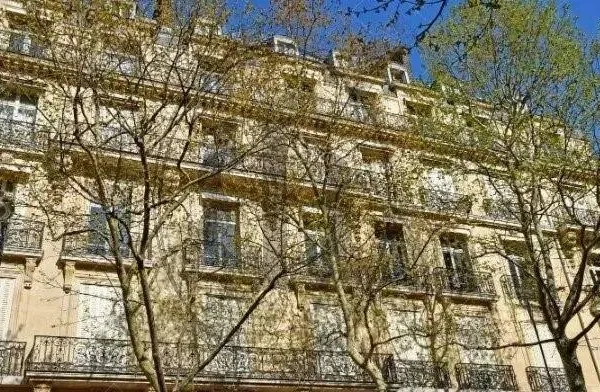 Appartement 7 pièces 245 m² 