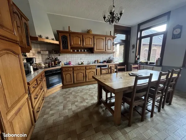 Ferme 8 pièces 170 m² 