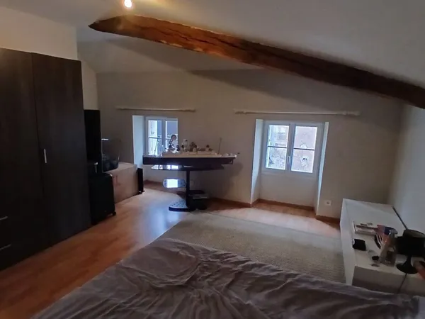 Appartement 4 pièces 94 m² 