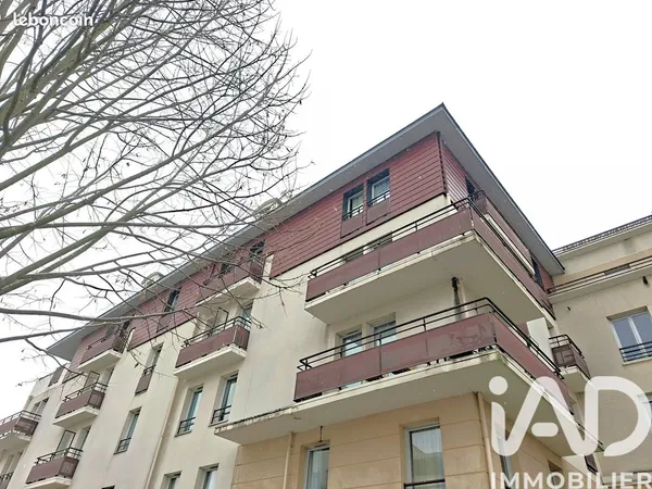 Studio 1 pièce 19 m² 