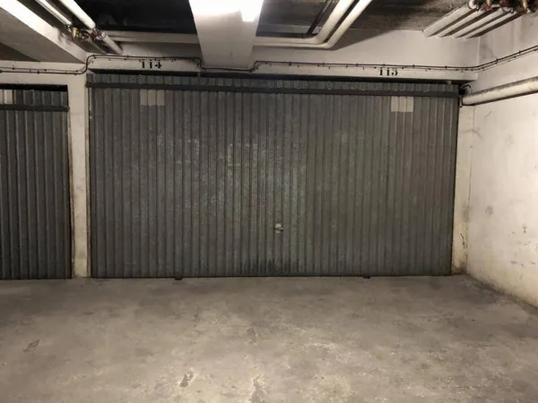 Parking 30 m² 
