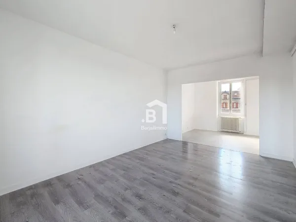 Appartement 4 pièces 63 m² 